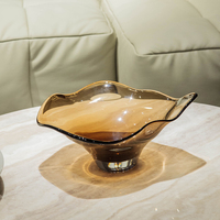 Bol décoratif en verre soufflé à la main, ambre brun, bord ondulé, plateau de service pour chocolat avec bord foncé, décoration de maison et de villa