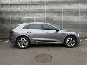 <span class=keywords><strong>Audi</strong></span> E-tron (Import) 2019 55 Quattro Édition Technologie - Product Image 2