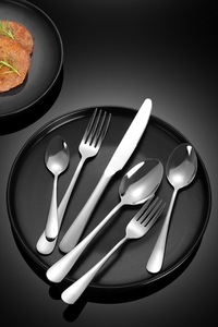 Juego de <span class=keywords><strong>cubiertos</strong></span> de acero inoxidable de alta demanda: cuchillo de mesa, tenedor, cuchara, cuchillo para carne, cuchara de cena, tenedor de postre - Product Image 6