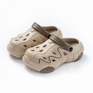 Sabots et <span class=keywords><strong>mules</strong></span> classiques OEM 2026 pour adultes unisexes, chaussures de plage personnalisées en EVA, pantoufles de récupération en mousse, vente en gros de sabots pour hommes - Product Image 1