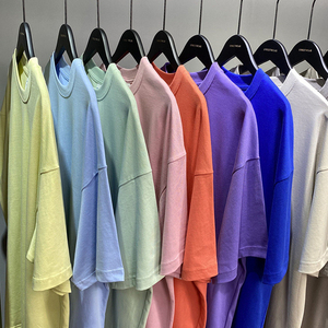 เสื้อยืดสตรีทแวร์สั่งทำขายส่ง 230 กรัม แขนสั้น สีพื้น รุ่นเปล่า ทรงหลวม ใส่ได้ทั้งชายและหญิง - Product Image 1
