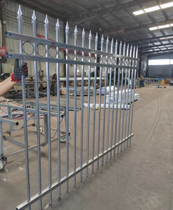 Clôture en acier galvanisé soudé MaiFa, revêtement en poudre noire, hauteur 6 pieds, taille personnalisable, respectueuse de l'environnement, pour extérieur - Product Image 1