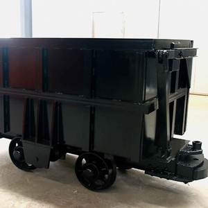 Vagons miniers à déchargement latéral Mcc1.2-6 à rail courbé, utilisés pour la métallurgie, l'exploitation minière et les mines de charbon - Product Image 1