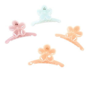 Pinza de Pelo con Flor de Cinco Pétalos Angelina de 12 cm en Tonos Pastel para Mujeres y Niñas, Estilo Dulce para Uso Diario - Product Image 1