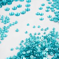 Perles de strass à coudre Lagoon 6 mm en résine époxy turquoise clair, à dos plat, trou central, breloques diamant pour la confection de vêtements, modèle