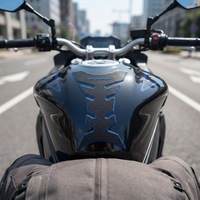 Autocollant décoratif texturé de qualité supérieure, anti-abrasion, longue durée, bords soignés, accessoire amovible pour réservoir de carburant de moto sportive
