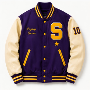 Veste de baseball personnalisée de haute qualité, style Varsity, <span class=keywords><strong>en</strong></span> laine violette, avec manches <span class=keywords><strong>en</strong></span> <span class=keywords><strong>cuir</strong></span> jaune et patchs <span class=keywords><strong>en</strong></span> chenille, fabriquée par un fabricant. - Product Image 1