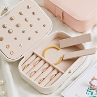 Boîte à bijoux en cuir de luxe Tongxing rétro, petite boîte de rangement pour colliers et pendentifs, organisateur de rangement pour colliers et bagues fait main