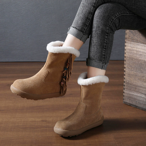 Bottines d'hiver douillettes en daim camel à franges pour femmes - Product Image 4