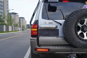 Đuôi Phía Sau Bumper Ánh Sáng Đèn Phù Hợp Mitsubishi <span class=keywords><strong>Pajero</strong></span> Montero Shogun V73 V75 V77 V87 2003 Cho Mitsubishi <span class=keywords><strong>Pajero</strong></span> <span class=keywords><strong>LED</strong></span> Phía Sau Sương Mù Ánh Sáng - Product Image 6