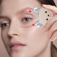 Planche Guasha en forme d'ours mignon en acier inoxydable de qualité supérieure pour le massage du visage, outils de soins de la peau portables pour le levage du cou