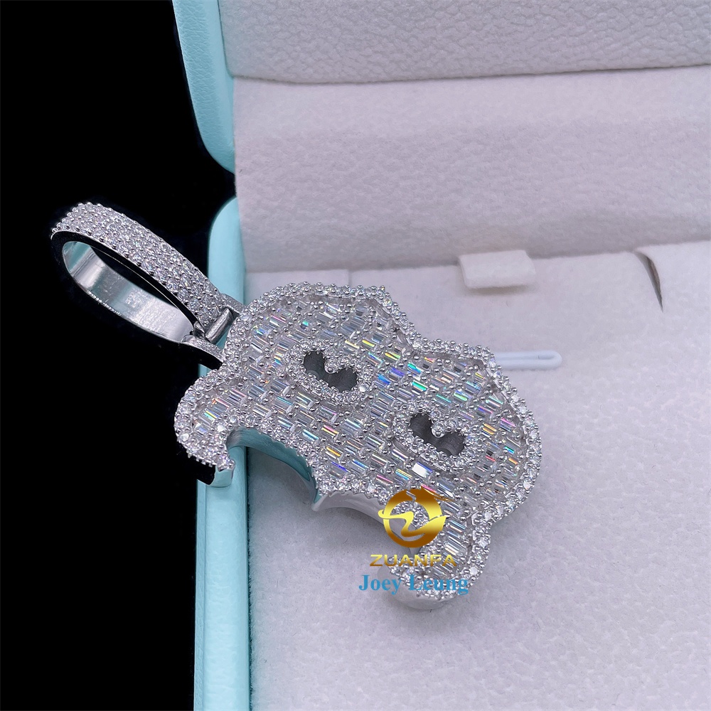 Ciondolo Dog Tag Argento 925 Con Moissanite VVS 2.70 Ct – Personalizzato Con 4 Lettere