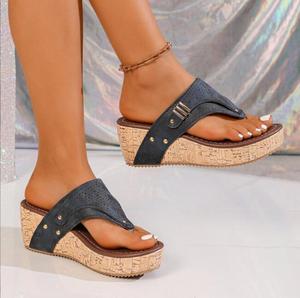Sandalias de cuña ligeras para mujer, con clip en el dedo, antideslizantes, informales, para la playa. - Product Image 2