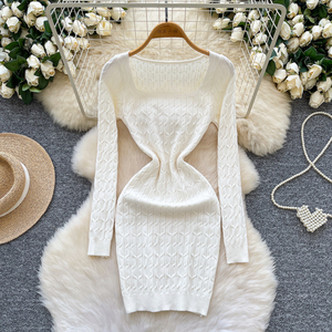 Robe en tricot torsadé à manches longues et à col carré de style mondain purement élégant pour femme, taille élastique automne et hiver-<span class=keywords><strong>Cinc</strong></span> - Product Image 5