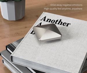 Juguete de Escritorio de Metal Giratorio Personalizado, de Bolsillo, con Energía Cinética, para Aliviar el Estrés y Mejorar la Concentración en la Oficina - Product Image 4