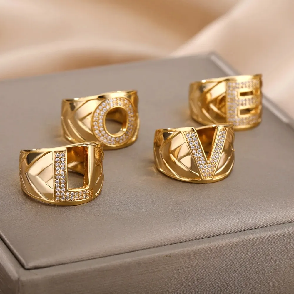 Anel clássico bainha de ouro sc, elegante, com strass, anel inicial de diamante oco para mulheres e homens