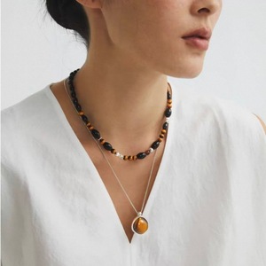 Ciondolo Mo <span class=keywords><strong>Chen</strong></span> in Ottone con Occhio di Tigre, Design Vintage Francese, Tendenza Maillard, Lusso Leggero, Collana da Donna Placcata Oro - Product Image 3