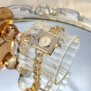 <span class=keywords><strong>Orologio</strong></span> da Polso Elegante da <span class=keywords><strong>Donna</strong></span> con Quadrante <span class=keywords><strong>Quadrato</strong></span> di Lusso, Catena con Diamanti, Movimento al Quarzo, Cinturino in Lega JM020 - Product Image 1