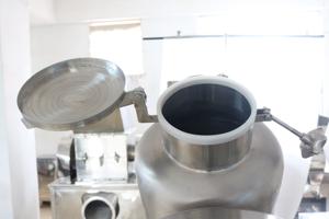 Licuadora tipo V para polvo de hierro 5000L Mezclador en forma de V Mezcladora industrial Mezcladora 30kg 50kg - Product Image 6