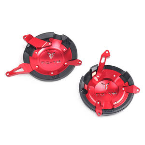 Accesorios para motocicleta: Puños <span class=keywords><strong>de</strong></span> aleación <span class=keywords><strong>de</strong></span> aluminio, extremos <span class=keywords><strong>de</strong></span> manillar, palancas, protectores <span class=keywords><strong>de</strong></span> mano, abrazaderas, tapas <span class=keywords><strong>de</strong></span> combustible, estriberas traseras. - Product Image 2