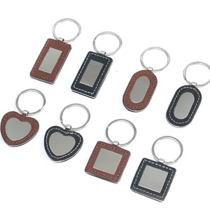 Hoge Kwaliteit Custom Logo Hartvormige Vierkante Vorm Metalen Luxe Pu Lederen Sleutelhanger Sleutelhanger Voor Relatiegeschenk
