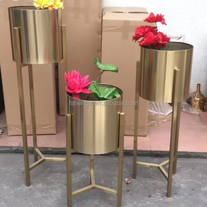 แจกันดอกไม้ตกแต่งโรงแรมสุดหรู กระถางดอกไม้ตั้ง<span class=keywords><strong>พื้น</strong></span>ขนาดใหญ่ / อุปกรณ์ทำสวน กระถางต้นไม้กลางแจ้งสำหรับปลูกต้นไม้ - Product Image 3