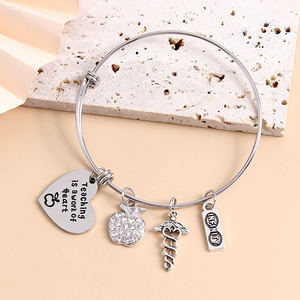 Moda personalizada de acero inoxidable de Apple corazón encantos brazalete profesión <span class=keywords><strong>pulsera</strong></span> para regalo - Product Image 3