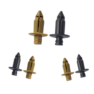 Rivets d'expansion en plastique à trou traversant P01 PA66 pour clips d'isolation acoustique de pare-chocs et de coffre de voiture - Product Image 2