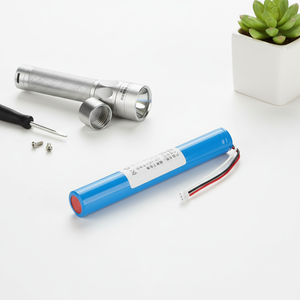 Batería 18650, paquete de baterías 18650, paquete de baterías para linterna, batería de litio de 3,7 V, 7,4 V, 2600 mAh, batería de almacenamiento de energía solar - Product Image 1