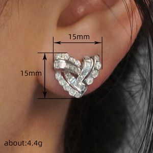Orecchini a Perno Geometrici Scintillanti, Stile Principessa Elegante, Orecchini alla Moda per Donna, Gioielli per Uso Quotidiano, Regalo - Product Image 3