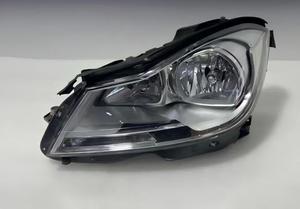 Phare halogène de haute qualité Mercedes W204 12V neuf 6000K 6000 lm pour 2009-2015 OE A2048204959/A2048205059 - Product Image 4