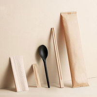 Ensemble de couverts jetables de luxe écologiques haut de gamme avec sac à fenêtre scellé sur 4 côtés, logo personnalisé pour restaurants et événements
