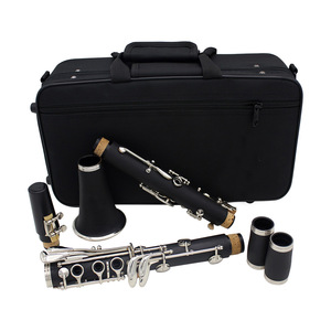 Estudiantes <span class=keywords><strong>de</strong></span> <span class=keywords><strong>clarinete</strong></span> principiantes tomando parte en una banda que toca <span class=keywords><strong>clarinete</strong></span> en Sib bemol <span class=keywords><strong>de</strong></span> bakelite. - Product Image 3