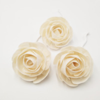 Diffuseur de parfum à rose en fleurs de sola fait main de 8 cm, diffuseur de parfum à rose en sola, fleurs en bois de sola
