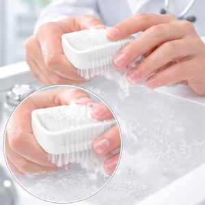 Brosse de nettoyage des ongles à deux faces, brosse professionnelle pour le nettoyage des doigts pour les médecins - Outil d'hygiène des mains avec fonction de distribution de savon - Product Image 1