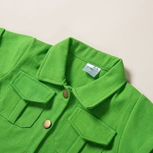 Conjunto de 2 Piezas para Bebés y Niñas Pequeñas, Modelo 2022, Top Corto Rosa Intenso + Pantalones Cortos de Mezclilla Verde, Top con Cuello Camisero + Pantalones Cortos - Product Image 4