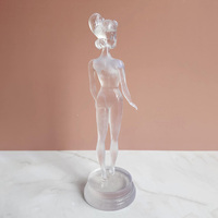 Figurines d'art en résine transparente en gros, modèles sculptés à la main, personnalisables pour la décoration minimaliste de la maison