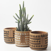 Pot de fleurs en ciment de style nordique, design rétro en panier tressé, utilisation modulaire sur bureau/sol, plante en pot simple et créative, rose verte