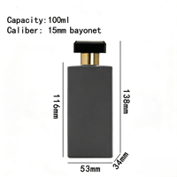 Flacon de parfum carré en verre noir de luxe vide de 100 ml, couleur personnalisée, avec pulvérisateur à pompe, couvercle diffuseur à bâtonnets, finition givrée mate, 100 pièces
