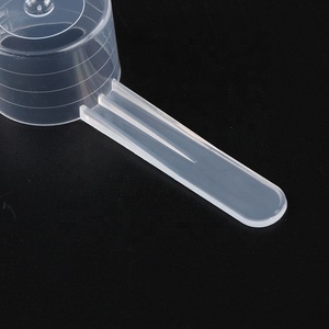<span class=keywords><strong>Cuillère</strong></span> doseuse <span class=keywords><strong>en</strong></span> plastique <span class=keywords><strong>à</strong></span> long manche de 20 <span class=keywords><strong>ml</strong></span> <span class=keywords><strong>10</strong></span> g avec échelle graduée pour café, aliments pour animaux, céréales, épices et autres aliments secs <span class=keywords><strong>en</strong></span> poudre - Product Image 4