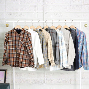 <span class=keywords><strong>เสื้อ</strong></span><span class=keywords><strong>เชิ้ต</strong></span><span class=keywords><strong>ลาย</strong></span>สก็อตผู้ชายขายส่งจำนวนมาก ผ้าฝ้ายผสมหลากหลายสไตล์ สำหรับฤดูใบไม้ผลิ ฤดูหนาว และฤดูใบไม้ร่วง - Product Image 2