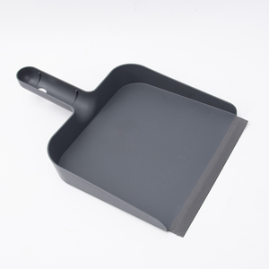Juego de cepillo de mano y recogedor multiusos de bambú negro ecológico - Product Image 5