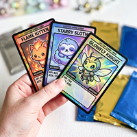 Servizio di Stampa Personalizzata di Carte Collezionabili Olografiche, Confezioni Booster Foil TCG, Design per Set di Giochi da Tavolo