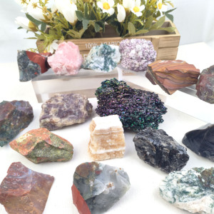 Matériaux de haute qualité guérison spirituelle soulager le Stress lépidolite mousse Agate cristal multi matériel <span class=keywords><strong>pierre</strong></span> brute pour la décoration - Product Image 2