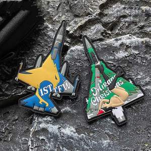 Patchs en PVC souple 3D personnalisés avec logo, thermocollés, tactiques, à coudre, à velcro, en caoutchouc moulé pour vêtements - Product Image 1