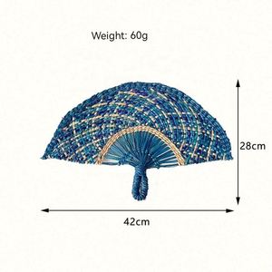 Ventilador de mano de paja tejida en oferta, abanico decorativo de junco marino natural para pared, sala de estar, porche, fondo o como colgante. - Product Image 2