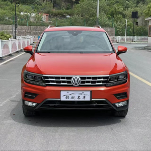 Volkswagen <span class=keywords><strong>Tiguan</strong></span> L <span class=keywords><strong>2017</strong></span> SUV, R19, Sistema de Control de Presión de Neumáticos, Techo Panorámico, Ventilaciones Traseras, Volante a la Izquierda, Coche Usado - Product Image 1