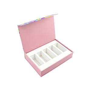 Caja de Perfume de Alta Gama Personalizada, Caja de Regalo Magnética Rígida con Forro de Esponja y Laminado Mate - Product Image 6