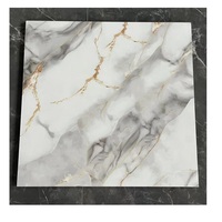 Carreaux de sol en céramique émaillée polie espagnole de luxe 600mm x 600mm Carreau de veine d'or en porcelaine villa aspect marbre 800mm x 800mm