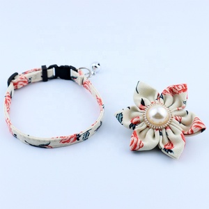 Minerva Factory Floral Print Pearl Décoration Amovible Fleur Sashy Bell Réglable Pet Chat Chiot Collier Ensemble Accessoires Pour Animaux De Compagnie - Product Image 3
